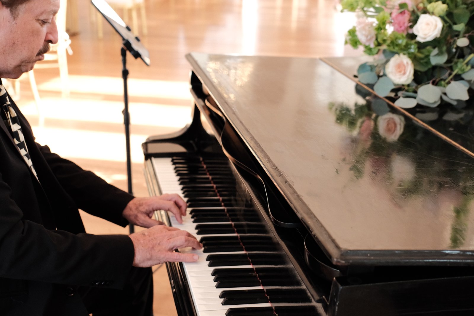 Dúo piano y violín para boda elegante